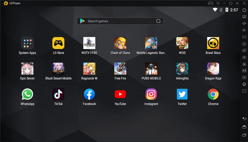 雷电模拟器在 Windows 桌面运行的真实界面截图